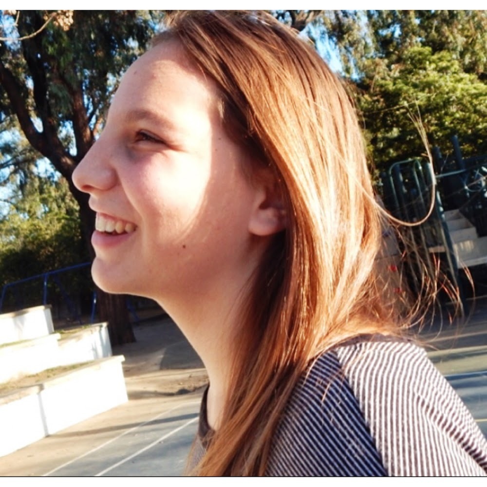 Meet your Posher, Leah